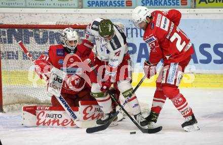 EBEL. Eishockey Bundesliga. KAC gegen	HCB Suedtirol Alperia. David Madlener, Thomas Hundertpfund,  (KAC), Luca Frigo (Bozen). Klagenfurt, am 12.1.2021.
Foto: Kuess
www.qspictures.net

---
pressefotos, pressefotografie, kuess, qs, qspictures, sport, bild, bilder, bilddatenbank
