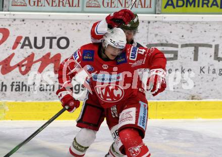 EBEL. Eishockey Bundesliga. KAC gegen	HCB Suedtirol Alperia. Kele Steffler,  (KAC), Daniel Frank (Bozen). Klagenfurt, am 12.1.2021.
Foto: Kuess
www.qspictures.net

---
pressefotos, pressefotografie, kuess, qs, qspictures, sport, bild, bilder, bilddatenbank