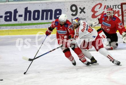 EBEL. Eishockey Bundesliga. KAC gegen	EC Red Bull Salzburg. Koch Thomas (KAC),  Baltram Florian (Salzburg). Klagenfurt, am 15.1.2021.
Foto: Kuess
www.qspictures.net

---
pressefotos, pressefotografie, kuess, qs, qspictures, sport, bild, bilder, bilddatenbank