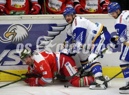 EBEL. Eishockey Bundesliga. VSV gegen HCB Suedtirol Alperia.  Stefan Bacher,  (VSV),Michael Halmo  (Bozen). Villach, am 15.1.2021.
Foto: Kuess
www.qspictures.net
---
pressefotos, pressefotografie, kuess, qs, qspictures, sport, bild, bilder, bilddatenbank