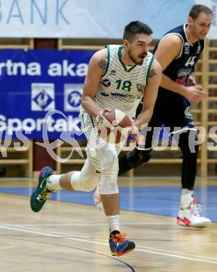 Basketball Zweite Liga 2020/2021. Grunddurchgang 16. Runde. KOS Celovec gegen BBC Nord Dragonz. Benjamin Blazevic (KOS Celovec). Klagenfurt, am 16.1.2021.
Foto: Kuess
www.qspictures.net

---
pressefotos, pressefotografie, kuess, qs, qspictures, sport, bild, bilder, bilddatenbank