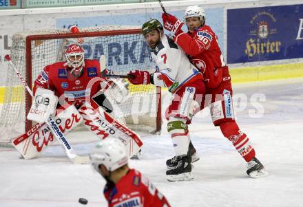 EBEL. Eishockey Bundesliga. KAC gegen	HCB Suedtirol Alperia. Sebastian Dahm, Matthew Fraser, (KAC), Catenacci Daniel (Bozen). Klagenfurt, am 17.1.2021.
Foto: Kuess
www.qspictures.net

---
pressefotos, pressefotografie, kuess, qs, qspictures, sport, bild, bilder, bilddatenbank