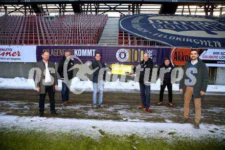 Fussball. 2. Liga. SK Austria Klagenfurt Scheckuebergabe. Klagenfurt, am 21.1.2021.
Foto: Kuess
www.qspictures.net
---
pressefotos, pressefotografie, kuess, qs, qspictures, sport, bild, bilder, bilddatenbank