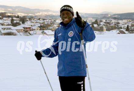 Fussball 2. Liga. Langlauf. Training SK Austria Klagenfurt.  Malcolm Badu. Villach, Alpenarena, am 20.1.2021.
Foto: Kuess
---
pressefotos, pressefotografie, kuess, qs, qspictures, sport, bild, bilder, bilddatenbank