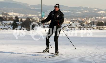 Fussball 2. Liga. Langlauf. Training SK Austria Klagenfurt.  Trainer Peter Pacult . Villach, Alpenarena, am 20.1.2021.
Foto: Kuess
---
pressefotos, pressefotografie, kuess, qs, qspictures, sport, bild, bilder, bilddatenbank