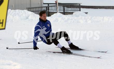Fussball 2. Liga. Langlauf. Training SK Austria Klagenfurt.   Oliver Markoutz. Villach, Alpenarena, am 20.1.2021.
Foto: Kuess
---
pressefotos, pressefotografie, kuess, qs, qspictures, sport, bild, bilder, bilddatenbank