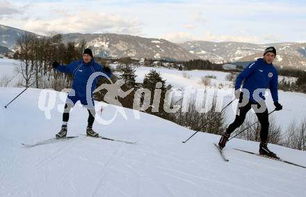 Fussball 2. Liga. Langlauf. Training SK Austria Klagenfurt.   Markus Rusek, Florian Jaritz. Villach, Alpenarena, am 20.1.2021.
Foto: Kuess
---
pressefotos, pressefotografie, kuess, qs, qspictures, sport, bild, bilder, bilddatenbank