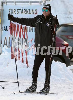 Fussball 2. Liga. Langlauf. Training SK Austria Klagenfurt.   Trainer Peter Pacult. Villach, Alpenarena, am 20.1.2021.
Foto: Kuess
---
pressefotos, pressefotografie, kuess, qs, qspictures, sport, bild, bilder, bilddatenbank