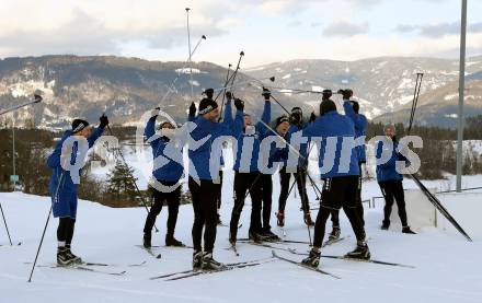Fussball 2. Liga. Langlauf. Training SK Austria Klagenfurt. Jubel. Villach, Alpenarena, am 20.1.2021.
Foto: Kuess
---
pressefotos, pressefotografie, kuess, qs, qspictures, sport, bild, bilder, bilddatenbank