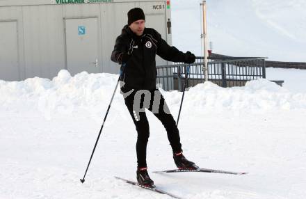 Fussball 2. Liga. Langlauf. Training SK Austria Klagenfurt.   Co-Trainer Martin Lassnig. Villach, Alpenarena, am 20.1.2021.
Foto: Kuess
---
pressefotos, pressefotografie, kuess, qs, qspictures, sport, bild, bilder, bilddatenbank