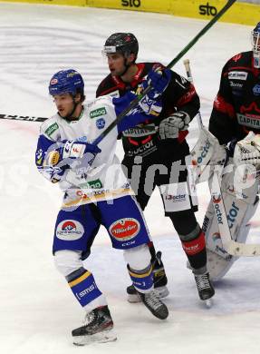 EBEL. Eishockey Bundesliga. VSV gegen Bratislava Capitals. Renars Krastenbergs,   (VSV), Ladislav Romancik, (Bratislava). Villach, am 29.1.2021.
Foto: Kuess
www.qspictures.net
---
pressefotos, pressefotografie, kuess, qs, qspictures, sport, bild, bilder, bilddatenbank