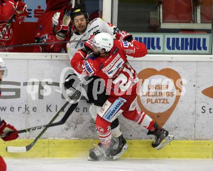 EBEL. Eishockey Bundesliga. KAC gegen	Dornbirner EC. Steven Strong, (KAC), William Charles Rapuzzi  (Dornbirn). Klagenfurt, am 31.1.2021.
Foto: Kuess
www.qspictures.net

---
pressefotos, pressefotografie, kuess, qs, qspictures, sport, bild, bilder, bilddatenbank