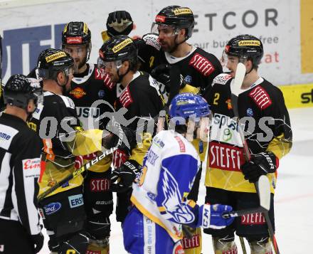 EBEL. Eishockey Bundesliga. VSV gegen Vienna Capitals.  Torjubel Rafael Rotter, Benjamin Nissner, Alexander Cijan, Lukas Piff, Philippe Lakos (Vienna Capitals). Villach, am 2.2.2021.
Foto: Kuess
www.qspictures.net
---
pressefotos, pressefotografie, kuess, qs, qspictures, sport, bild, bilder, bilddatenbank