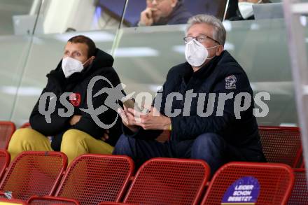 EBEL. Eishockey Bundesliga. VSV gegen Vienna Capitals.  Philipp Pinter, Nationalteam Trainer Roger Bader. Villach, am 2.2.2021.
Foto: Kuess
www.qspictures.net
---
pressefotos, pressefotografie, kuess, qs, qspictures, sport, bild, bilder, bilddatenbank