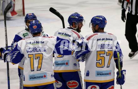 EBEL. Eishockey Bundesliga. VSV gegen Vienna Capitals.  Torjubel Scott Kosmachuk, Sahir Gill, Kevin Schmidt, Matt Mangene (VSV). Villach, am 2.2.2021.
Foto: Kuess
www.qspictures.net
---
pressefotos, pressefotografie, kuess, qs, qspictures, sport, bild, bilder, bilddatenbank