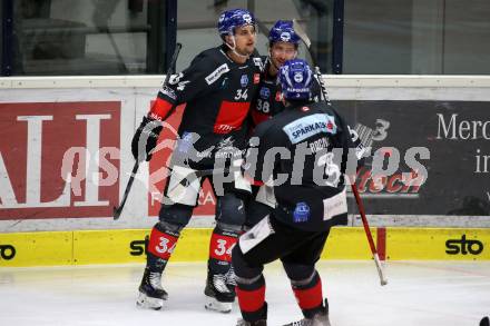 EBEL. Eishockey Bundesliga. VSV gegen HC TWK Innsbruck. Torjubel Deven Gregory Sideroff, Dario Winkler, Jonathan Racine-Clarke (Innsbruck). Villach, am 7.2.2021.
Foto: Kuess
www.qspictures.net
---
pressefotos, pressefotografie, kuess, qs, qspictures, sport, bild, bilder, bilddatenbank