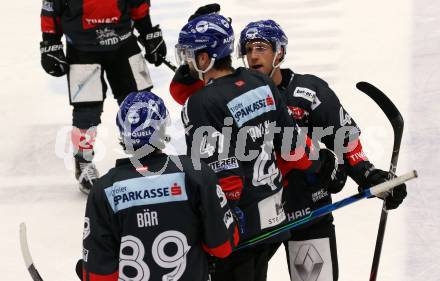 EBEL. Eishockey Bundesliga. VSV gegen HC TWK Innsbruck.  Torjubel Lukas Baer, Adrian Saxrud Danielsen, Samuel Michael Herr  (Innsbruck). Villach, am 7.2.2021.
Foto: Kuess
www.qspictures.net
---
pressefotos, pressefotografie, kuess, qs, qspictures, sport, bild, bilder, bilddatenbank