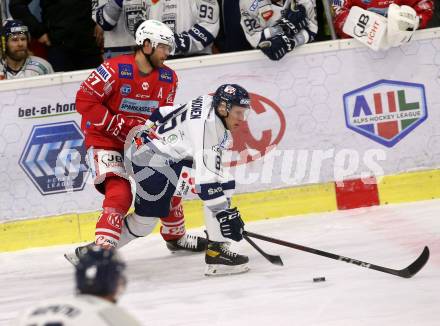 EBEL. Eishockey Bundesliga. KAC gegen	Fehervar AV19. Hundertpfund Thomas (KAC), Kahkonen Toni (Fehervar AV19). Klagenfurt, am 7.2.2021.
Foto: Kuess
www.qspictures.net

---
pressefotos, pressefotografie, kuess, qs, qspictures, sport, bild, bilder, bilddatenbank