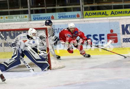 EBEL. Eishockey Bundesliga. KAC gegen	Fehervar AV19.  Ganahl Manuel (KAC), Stipsicz Bence, Gyenes David (Fehervar AV19). Klagenfurt, am 7.2.2021.
Foto: Kuess
www.qspictures.net

---
pressefotos, pressefotografie, kuess, qs, qspictures, sport, bild, bilder, bilddatenbank