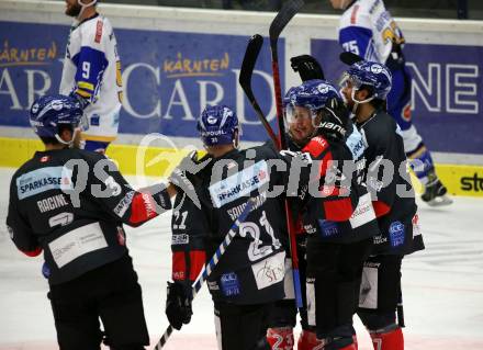 EBEL. Eishockey Bundesliga. VSV gegen HC TWK Innsbruck.  Torjubel  Colton Jay Saucerman, Jonathan Racine-Clarke, Braden Dean Christoffer, Daniel Claudio Ciampini, Christian Jennes  (Innsbruck). Villach, am 7.2.2021.
Foto: Kuess
www.qspictures.net
---
pressefotos, pressefotografie, kuess, qs, qspictures, sport, bild, bilder, bilddatenbank
