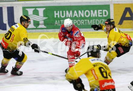 EBEL. Eishockey Bundesliga. KAC gegen	spusu Vienna Capitals. Ticar Rok (KAC),  Fischer Mario, Preiser Armin (Vienna Capitals). Klagenfurt, am 14.2.2021.
Foto: Kuess
www.qspictures.net

---
pressefotos, pressefotografie, kuess, qs, qspictures, sport, bild, bilder, bilddatenbank