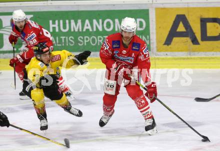 EBEL. Eishockey Bundesliga. KAC gegen	spusu Vienna Capitals. Hundertpfund Thomas (KAC), Antal Patrick (Vienna Capitals). Klagenfurt, am 14.2.2021.
Foto: Kuess
www.qspictures.net

---
pressefotos, pressefotografie, kuess, qs, qspictures, sport, bild, bilder, bilddatenbank