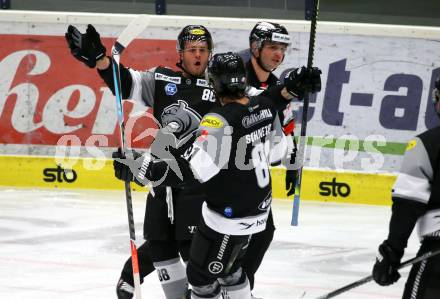 EBEL. Eishockey Bundesliga. VSV gegen Dornbirn Bulldogs.  Torjubel Anthony Luciani, Ramon Schnetzer (Dornbirn). Villach, am 14.2.2021.
Foto: Kuess
www.qspictures.net
---
pressefotos, pressefotografie, kuess, qs, qspictures, sport, bild, bilder, bilddatenbank