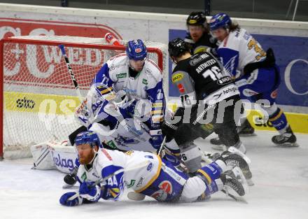 EBEL. Eishockey Bundesliga. VSV gegen Dornbirn Bulldogs.  Josef Hrabal, Jamie Fraser,  (VSV), Sam Antonitsch (Dornbirn). Villach, am 14.2.2021.
Foto: Kuess
www.qspictures.net
---
pressefotos, pressefotografie, kuess, qs, qspictures, sport, bild, bilder, bilddatenbank