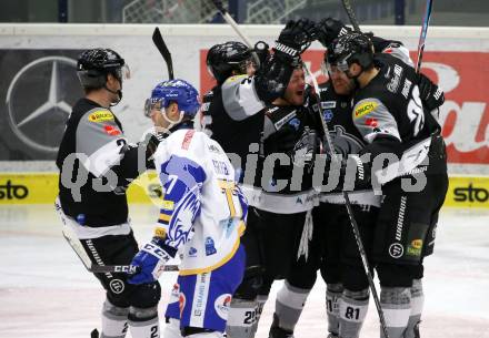 EBEL. Eishockey Bundesliga. VSV gegen Dornbirn Bulldogs.  Torjubel Anthony Luciani, Ramon Schnetzer, Andrew Michael Yogan, Olivier Magnan, William Charles Rapuzzi (Dornbirn). Villach, am 14.2.2021.
Foto: Kuess
www.qspictures.net
---
pressefotos, pressefotografie, kuess, qs, qspictures, sport, bild, bilder, bilddatenbank
