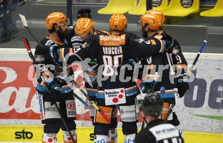 EBEL. Eishockey Bundesliga. VSV gegen Black Wings 1992. Torjubel Atte Karpoinen, Zintis Nauris Zusevics, Marco Brucker, Marc Andre Dorion, Sebastien Piche  (Linz). Villach, am 14.2.2021.
Foto: Kuess
www.qspictures.net
---
pressefotos, pressefotografie, kuess, qs, qspictures, sport, bild, bilder, bilddatenbank