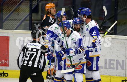 EBEL. Eishockey Bundesliga. VSV gegen Black Wings 1992.  Torjubel Jordan Caron, Sahir Gill, Kevin Schmidt, Raphael Wolf (VSV). Villach, am 14.2.2021.
Foto: Kuess
www.qspictures.net
---
pressefotos, pressefotografie, kuess, qs, qspictures, sport, bild, bilder, bilddatenbank
