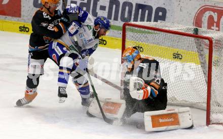 EBEL. Eishockey Bundesliga. VSV gegen Black Wings 1992.  Jerry Pollastrone,  (VSV), Marco Brucker, Luka Gracnar (Linz). Villach, am 14.2.2021.
Foto: Kuess
www.qspictures.net
---
pressefotos, pressefotografie, kuess, qs, qspictures, sport, bild, bilder, bilddatenbank