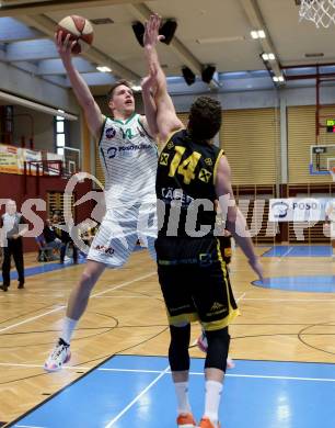 Basketball Zweite Liga 2020/2021. Grunddurchgang 20. Runde. KOS Celovec gegen  Fuerstenfeld Panthers.  Lovro Fizuleto (KOS Celovec),  Marko Vranjkovic (Fuerstenfeld). Klagenfurt, am 20.2.2021.
Foto: Kuess
www.qspictures.net

---
pressefotos, pressefotografie, kuess, qs, qspictures, sport, bild, bilder, bilddatenbank