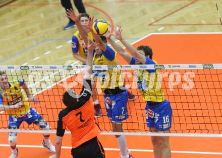 Volleyball. Austria Volley Cup. HCup. SK Zadruga Aich/Dob gegen VCA Amstetten. Victor Hugo MIRANDA de ALCANTARA, Sergej DROBNIC  (Aich/Dob), EduardoEduardo Romay  (Amstetten). Bleiburg, am 21.2.2021.
Foto: Kuess
www.qspictures.net
---
pressefotos, pressefotografie, kuess, qs, qspictures, sport, bild, bilder, bilddatenbank