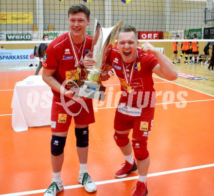 Volleyball. Austria Volley Cup. HCup. SK Zadruga Aich/Dob gegen VCA Amstetten.  Jubel Jacob KITZINGER, Manuel STEINER (Aich/Dob). Bleiburg, am 21.2.2021.
Foto: Kuess
www.qspictures.net
---
pressefotos, pressefotografie, kuess, qs, qspictures, sport, bild, bilder, bilddatenbank