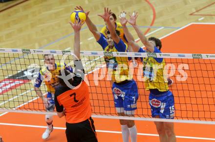 Volleyball. Austria Volley Cup. HCup. SK Zadruga Aich/Dob gegen VCA Amstetten. Victor Hugo MIRANDA de ALCANTARA,  Sergej DROBNIC (Aich/Dob). Bleiburg, am 21.2.2021.
Foto: Kuess
www.qspictures.net
---
pressefotos, pressefotografie, kuess, qs, qspictures, sport, bild, bilder, bilddatenbank