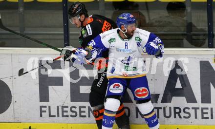 EBEL. Eishockey Bundesliga. VSV gegen Moser Medical Graz 99ers. Jerry Pollastrone,   (VSV), Adis Alagic (Graz). Villach, am 23.2.2021.
Foto: Kuess
www.qspictures.net
---
pressefotos, pressefotografie, kuess, qs, qspictures, sport, bild, bilder, bilddatenbank