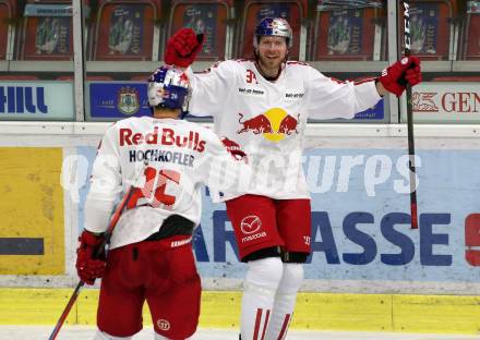 EBEL. Eishockey Bundesliga. KAC gegen	EC Salzburg.  Torjubel Johan Alexander Urbom, Peter Hochkofler (Salzburg). Klagenfurt, am 26.2.2021.
Foto: Kuess
www.qspictures.net

---
pressefotos, pressefotografie, kuess, qs, qspictures, sport, bild, bilder, bilddatenbank