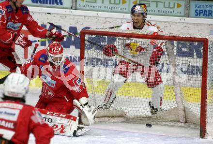 EBEL. Eishockey Bundesliga. KAC gegen	EC Salzburg. Sebastian Dahm,   (KAC), Austin Ryan Ortega (Salzburg). Klagenfurt, am 26.2.2021.
Foto: Kuess
www.qspictures.net

---
pressefotos, pressefotografie, kuess, qs, qspictures, sport, bild, bilder, bilddatenbank