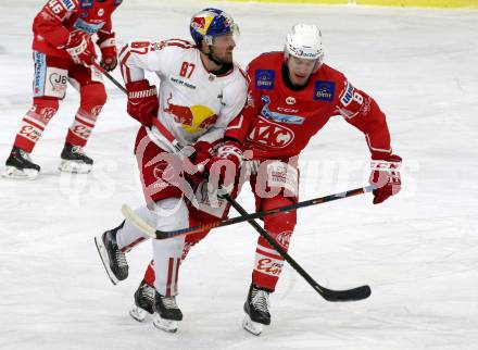EBEL. Eishockey Bundesliga. KAC gegen	EC Salzburg. Nicholas Eric Petersen,  (KAC), David McIntyre  (Salzburg). Klagenfurt, am 26.2.2021.
Foto: Kuess
www.qspictures.net

---
pressefotos, pressefotografie, kuess, qs, qspictures, sport, bild, bilder, bilddatenbank