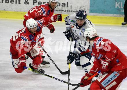 EBEL. Eishockey Bundesliga. KAC gegen	Fehervar AV19. Clemens Unterweger, Steven Strong, Nicholas Eric Petersen, (KAC), Bence Stipsicz   (Fehervar). Klagenfurt, am 7.3.2021.
Foto: Kuess
www.qspictures.net

---
pressefotos, pressefotografie, kuess, qs, qspictures, sport, bild, bilder, bilddatenbank