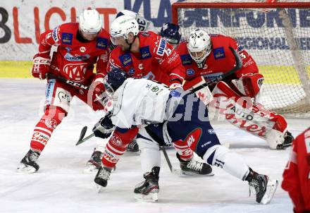 EBEL. Eishockey Bundesliga. KAC gegen	Fehervar AV19. Blaz Gregorc,  (KAC), Alexander Petan  (Fehervar). Klagenfurt, am 7.3.2021.
Foto: Kuess
www.qspictures.net

---
pressefotos, pressefotografie, kuess, qs, qspictures, sport, bild, bilder, bilddatenbank