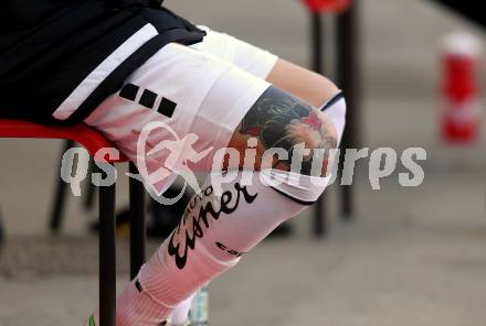 Fussball 2. Liga. SK Austria Klagenfurt gegen  FC Mohren Dornbirn.  Feature. Philipp Huetter, Tattoo (Klagenfurt). Klagenfurt, am 6.3.2021.
Foto: Kuess
www.qspictures.net
---
pressefotos, pressefotografie, kuess, qs, qspictures, sport, bild, bilder, bilddatenbank