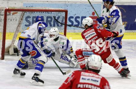 EBEL. Eishockey Bundesliga. KAC gegen	VSV. Matt Fraser, (KAC),  Kevin Schmidt, Alexander Schmidt, Raphael Wolf  (VSV). Klagenfurt, am 12.3.2021.
Foto: Kuess
www.qspictures.net

---
pressefotos, pressefotografie, kuess, qs, qspictures, sport, bild, bilder, bilddatenbank