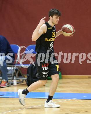 Basketball Zweite Liga 2020/2021. Grunddurchgang 22. Runde. KOS Celovec gegen  Guessing/Jennersdorf Blackbirds.  Jakob Ernst (Blackbirds). Klagenfurt, am 13.3.2021.
Foto: Kuess
www.qspictures.net

---
pressefotos, pressefotografie, kuess, qs, qspictures, sport, bild, bilder, bilddatenbank