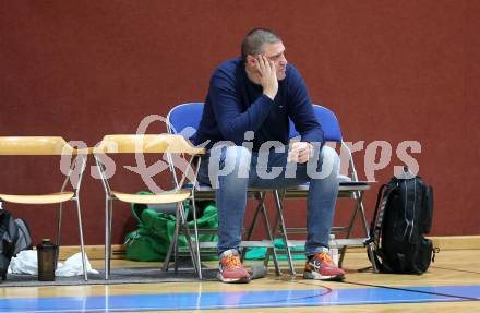 Basketball Zweite Liga 2020/2021. Grunddurchgang 22. Runde. KOS Celovec gegen  Guessing/Jennersdorf Blackbirds. Trainer Andrej Bozic (KOS Celovec). Klagenfurt, am 13.3.2021.
Foto: Kuess
www.qspictures.net

---
pressefotos, pressefotografie, kuess, qs, qspictures, sport, bild, bilder, bilddatenbank