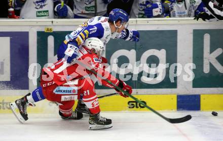 EBEL. Eishockey Bundesliga. VSV gegen KAC.  Felix Maxa, (VSV), Manuel Geier  (KAC). Villach, am 14.3.2021.
Foto: Kuess
www.qspictures.net
---
pressefotos, pressefotografie, kuess, qs, qspictures, sport, bild, bilder, bilddatenbank