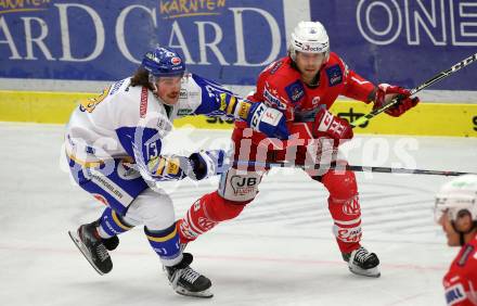 EBEL. Eishockey Bundesliga. VSV gegen KAC. Chris Collins,   (VSV), Daniel Obersteiner (KAC). Villach, am 14.3.2021.
Foto: Kuess
www.qspictures.net
---
pressefotos, pressefotografie, kuess, qs, qspictures, sport, bild, bilder, bilddatenbank