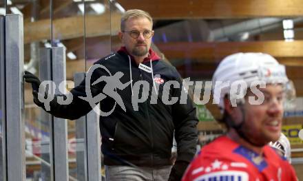 EBEL. Eishockey Bundesliga. VSV gegen KAC.  Trainer Petri Matikainen (KAC). Villach, am 19.3.2021.
Foto: Kuess
www.qspictures.net
---
pressefotos, pressefotografie, kuess, qs, qspictures, sport, bild, bilder, bilddatenbank