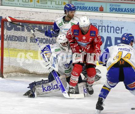EBEL. Eishockey Bundesliga. KAC gegen	VSV. Manuel Ganahl,  (KAC),   Alexander Schmidt, Martin Ulmer (VSV). Klagenfurt, am 21.3.2021.
Foto: Kuess
www.qspictures.net

---
pressefotos, pressefotografie, kuess, qs, qspictures, sport, bild, bilder, bilddatenbank
